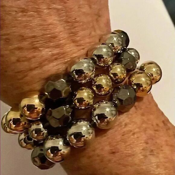 BUNDLE 3 Elastic Glass covered bead bracelets - Picture 1 of 3